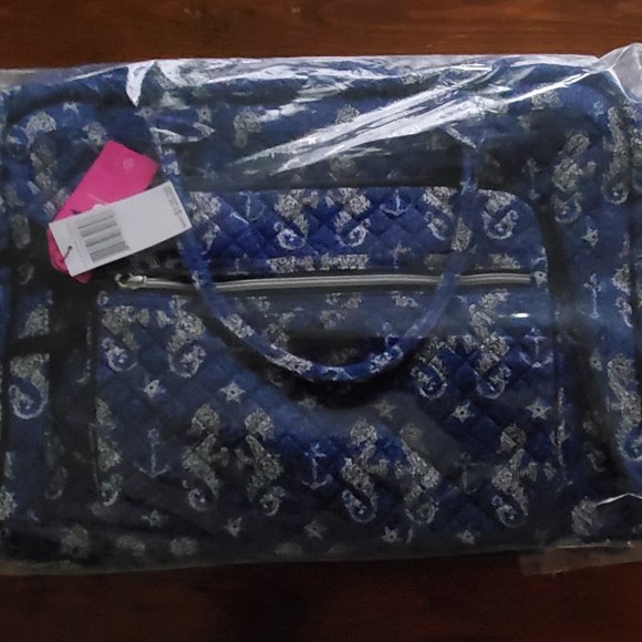 Vera Bradley Seahorse Weekender Travel Bag - Picture 8 of 8